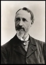 Porträt von François Clément Théodore Dubois (1837-1924), französischer Komponist, Organist und Musiklehrer
